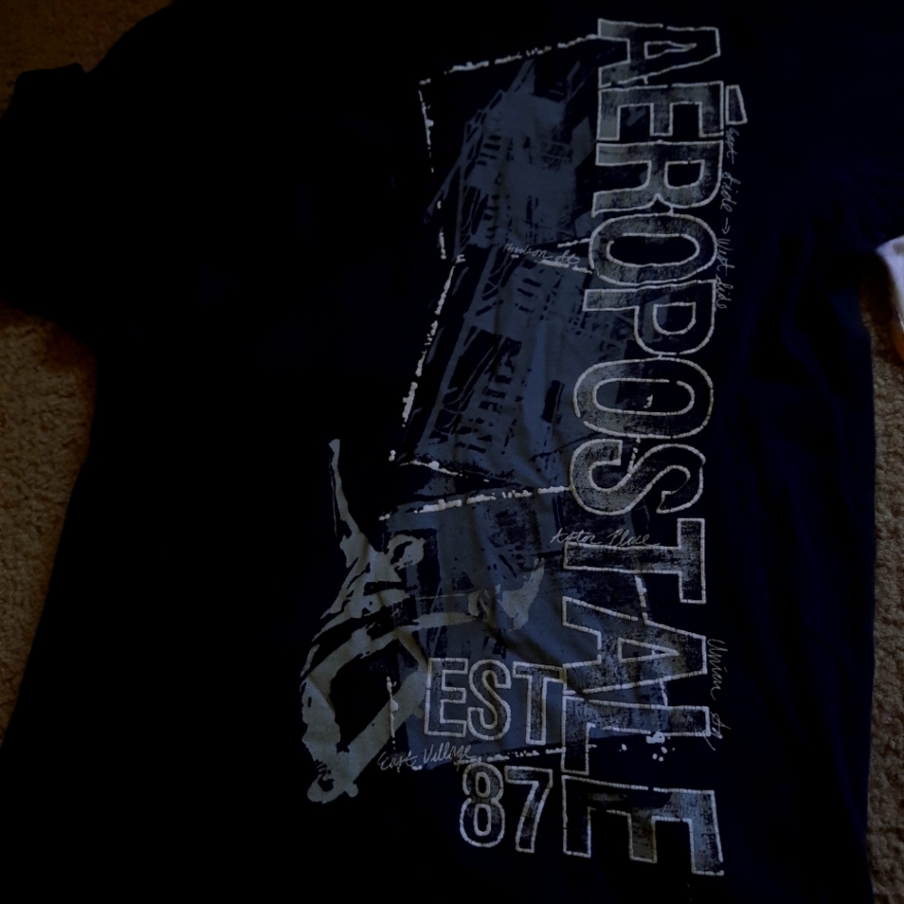 Used Aeropostale large youth black and gray